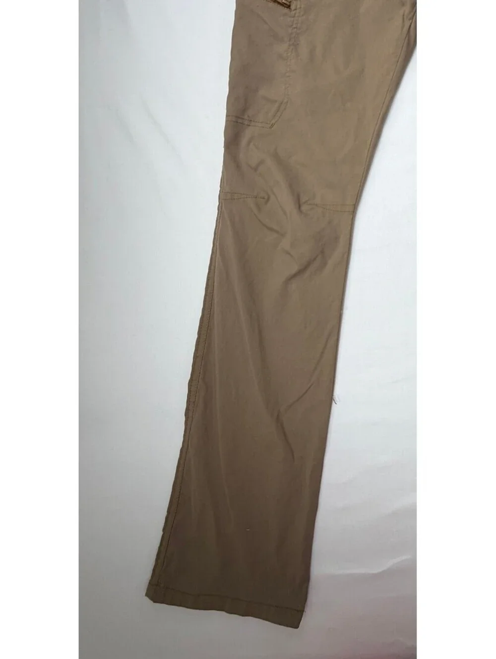 Wrangler these khaki